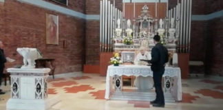 Don Lino supplica