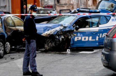 napoli muore poliziotto