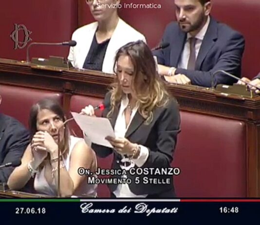 jessica costanzo 5 stelle reato di rifiuto al trattamento sanitario