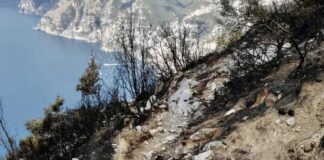 agerola sentiero degli dei incendio