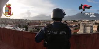 torre annunziata carabinieri quarto sistema camorra