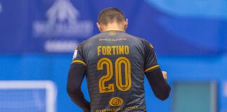Il Napoli calcio a 5 vince in casa per 7-0 nel palazzetto di Cercola, contro la Siac Messina.