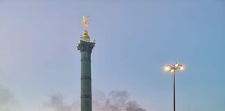 Il popolo francese contro la legge sulla sicurezza globale. La marcia e le proteste da Parigi alle principali città della nazione