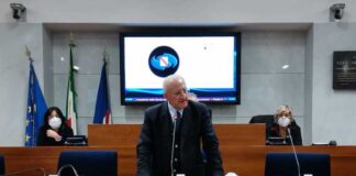 Campania, De Luca: “Attuare il grande progetto per il rilancio della regione” campania vincenzo de luca