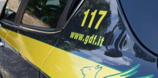Cercola, erano falsi nullatenenti: bloccati con 177mila euro in contanti