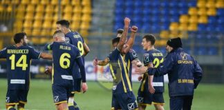 La Juve Stabia torna al successo. Potenza battuto 2-0 La Juve Stabia torna al successo. Potenza battuto 2-0