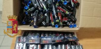 Secondigliano: nasconde “botti” in casa, denunciato 40enne