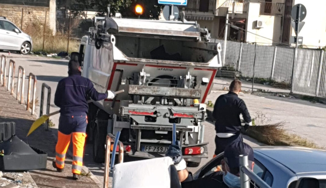 torre del greco raccolta rifiuti