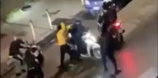rider aggredito rapinato napoli