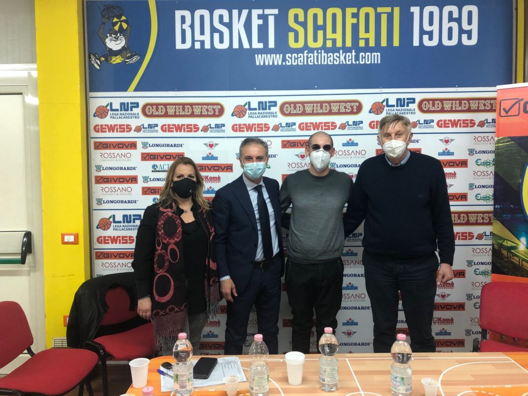 Givova Scafati Basket nelle scuole. Incontro con l'ex campione Marzorati