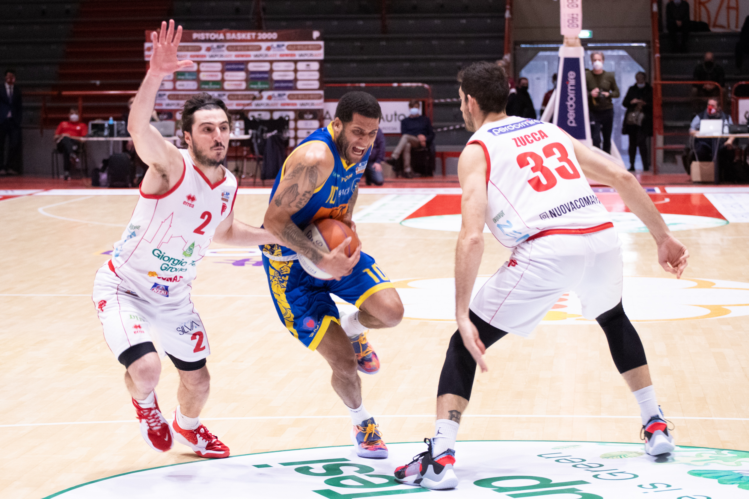 La Givova Scafati espugna il Palacarrara dell'Orasì Ravenna e torna al successo