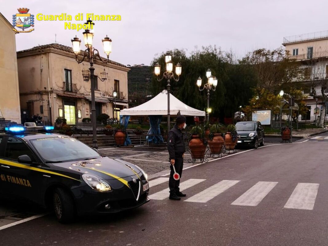 controlli anti covid napoli finanza
