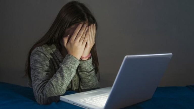Bullismo e cyberbullismo: al via la discussione della legge regionale campana Bullismo e cyberbullismo: al via la discussione della legge regionale campana