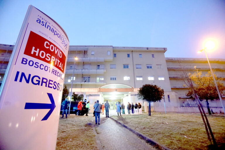 Boscotrecase, bimba morta a tre mesi: due medici indagati Boscotrecase, bimba morta a tre mesi: due medici indagati