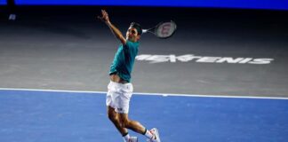 Roger Federer ritorna in campo a Doha. Ma Novak Djokovic si prende uno dei suoi record