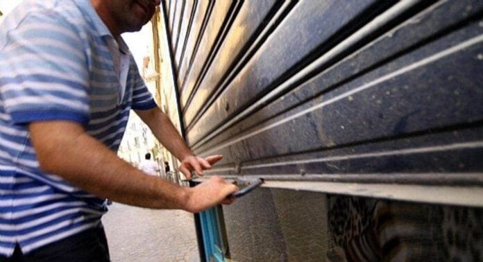 commercio crisi campania