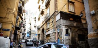 Napoli, spari ai Quartieri Spagnoli: grave un 56enne dell’Arenella