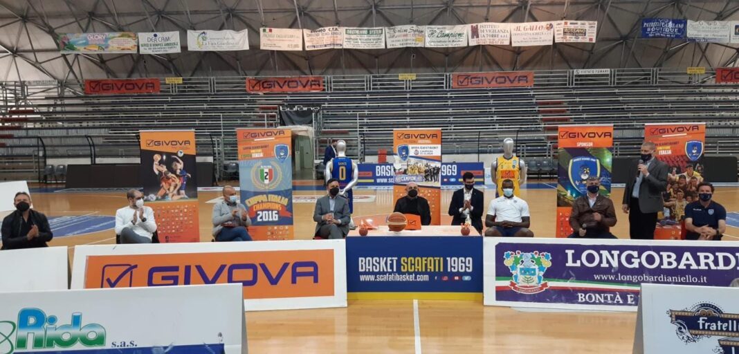 La Givova Scafati presenta lo statunitense Frank Gaines
