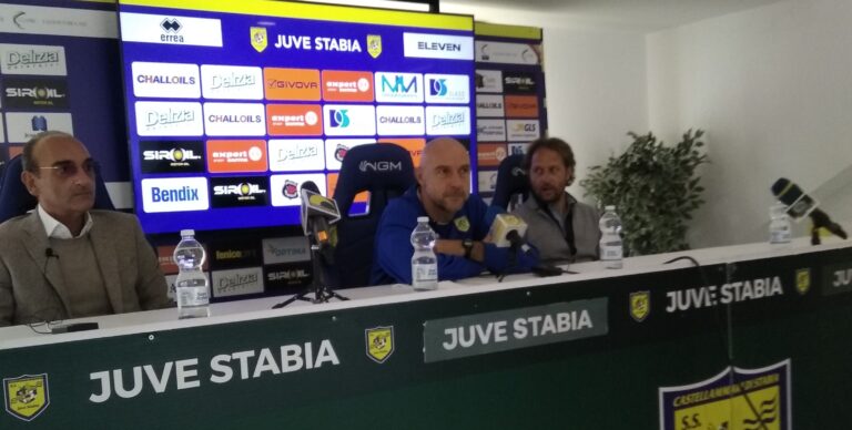 Juve Stabia: Parlano il nuovo mister Sottili, l’amministratore unico Todaro e il ds Rubino Juve Stabia: Parlano il nuovo mister Sottili, l’amministratore unico Todaro e il ds Rubino