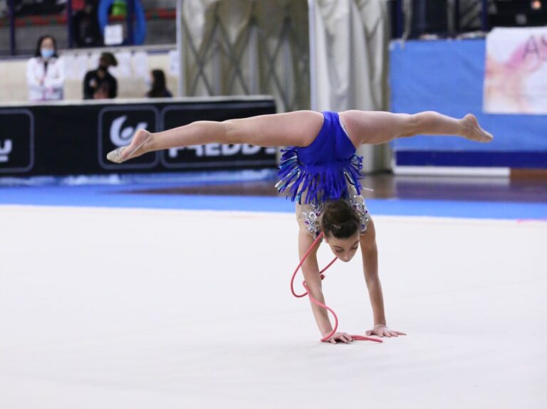 Ginnastica Ritmica: Polese e Crispino, della Veseva Torre del Greco, finaliste nazionali junior Ginnastica Ritmica: Polese e Crispino, della Veseva Torre del Greco, finaliste nazionali junior