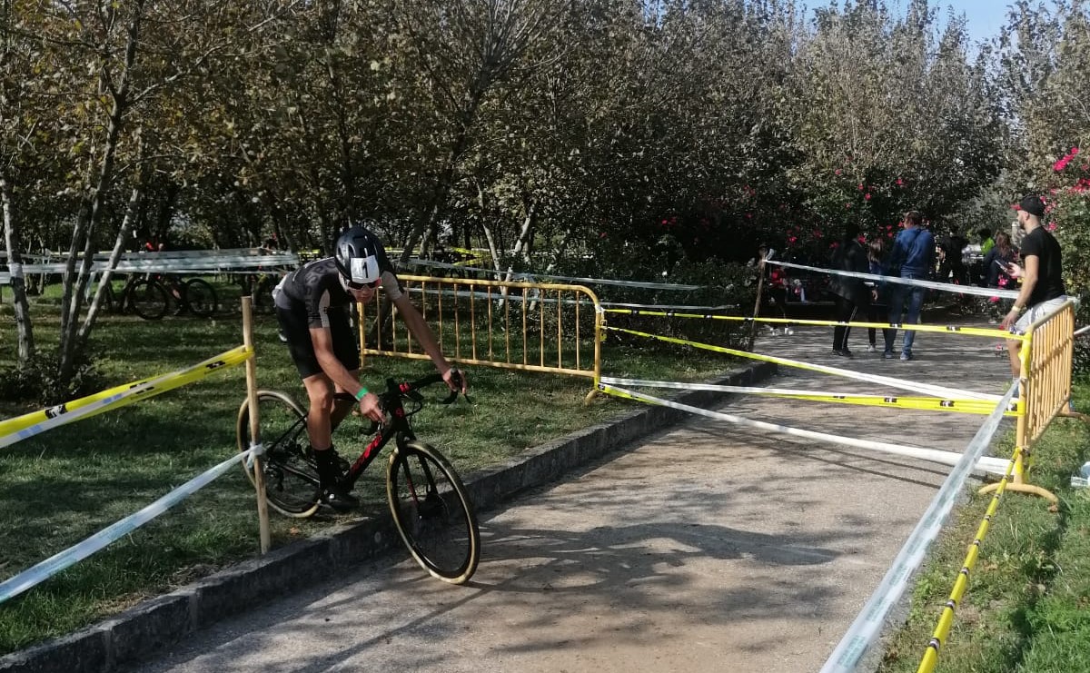 Ciclocross a Puglianello, che spettacolo col Mediterraneo Cross e col campionato regionale FCI Campania