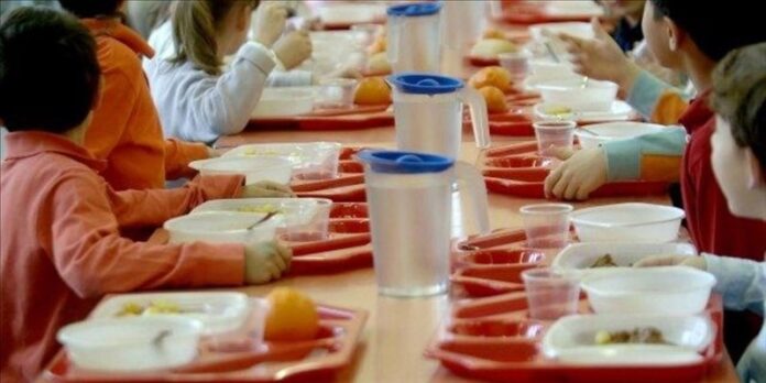 f886ba_12396_torre_annunziata_si_sblocca_il_caso_mensa_scolastica_HomeIm_799x400