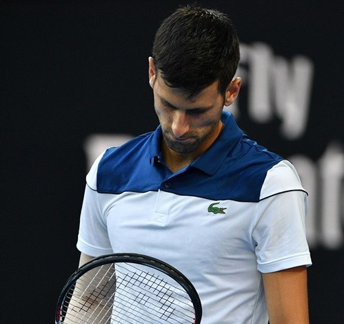 Come incordare una racchetta da tennis e qual è il costo Come incordare una racchetta da tennis e qual è il costo