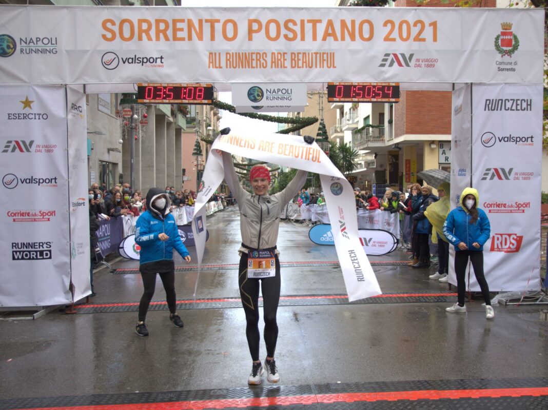 Sorrento Positano Vince il sorrentino d’origine Luca Gargiulo, tripletta e record per Noora Honkala