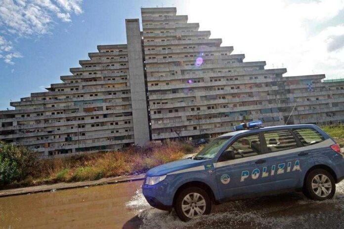 scampia-polizia