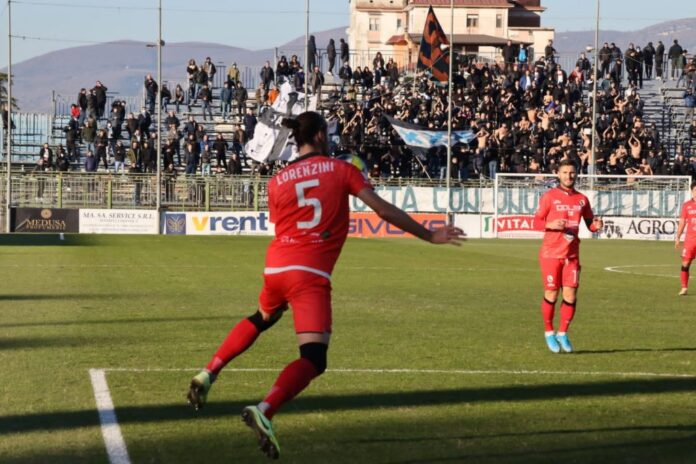 S. S. Turris Calcio, Lorenzini trasferito al Calcio Catania