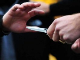 accoltellamento torre del greco