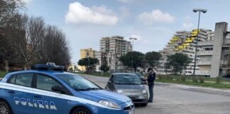 Sorpreso con la droga e fuochi illegali, arrestato 43enne a Scampia