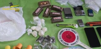 napoli droga dello stupro guardia di finanza