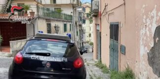 Castellammare: detenevano un fucile d’assalto del clan D’Alessandro, 4 arresti castellammare carabinieri