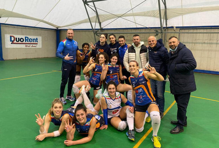 Luvo Barattoli Arzano, tutto facile in casa del Volley Terrasini Luvo Barattoli Arzano, tutto facile in casa del Volley Terrasini