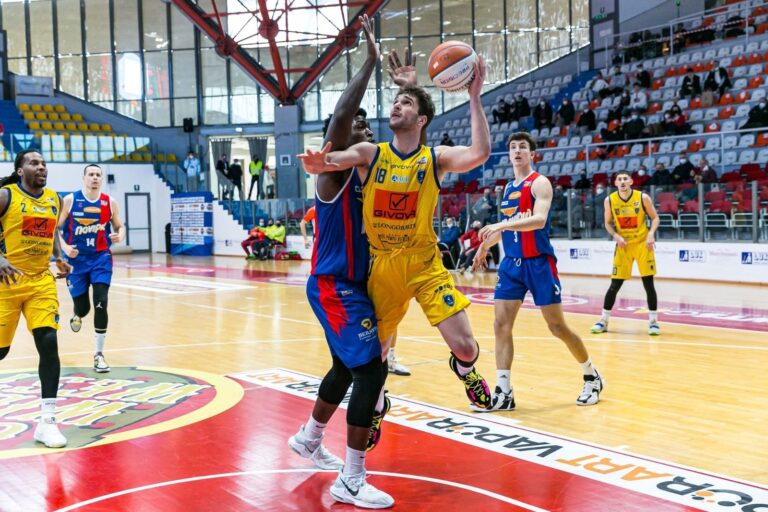 Positivi al Covid per la Givova Scafati, si rinvia anche il recupero contro Atlante Roma