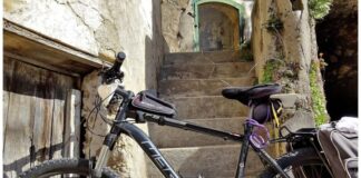 FIAB Napoli lancia SOS al presidente De Luca “Si acceleri sul progetto della Crypta neapolitana per renderlo fruibile ai ciclisti in alternativa alle insicure gallerie Laziale e Quattro Giornate”.