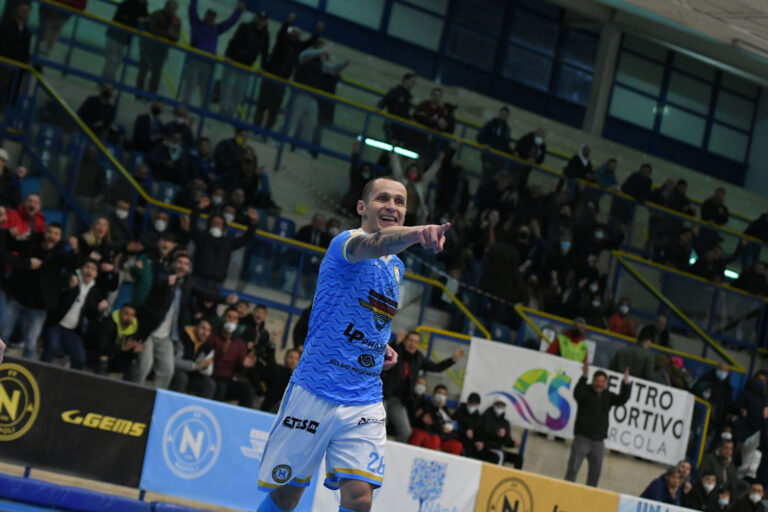 16 risultati utili consecutivi per il Napoli Futsal, sconfitto anche Todis Lido di Ostia