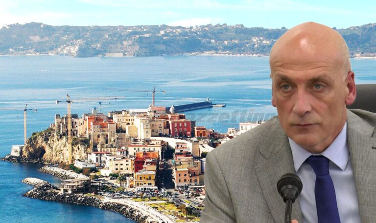 Pozzuoli, ecco svelato il “Sistema appalti”: assunzioni e soggiorni Pozzuoli, ecco svelato il “Sistema appalti”: assunzioni e soggiorni