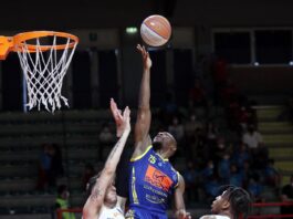 Givova Scafati in semifinale playoff. Sconfitta la Novipiù