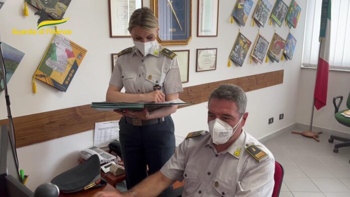 evasione fiscale napoli guardia di finanza