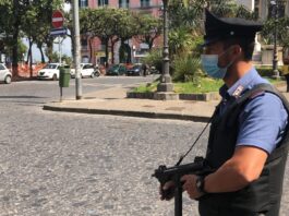 castellammare carabinieri scippo