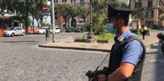 castellammare carabinieri scippo