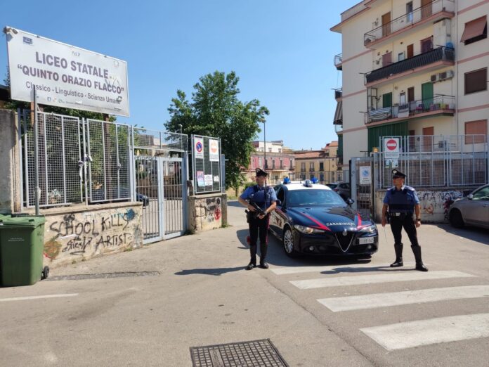 portici rapine studenti carabinieri