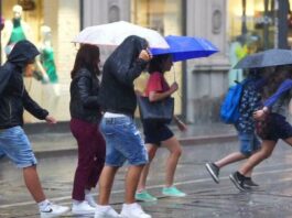 Campania, meteo di ferragosto: scatta l’allerta gialla per temporali e rischio idrogeologico