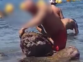 castellammare distrugge scoglio datteri di mare 2