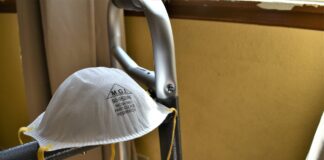 Torre Annunziata, morirono di Covid 5 anziani in casa di risposo: era una “finta” associazione no profit torre annunziata covid casa di riposo