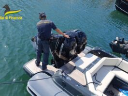 barca rubata toscana napoli