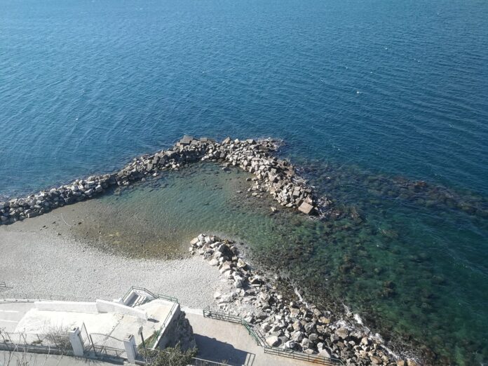 castellammare la palombara spiaggia