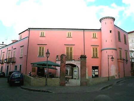palazzo baronale pomigliano